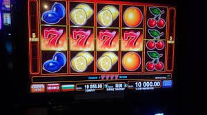 Sportsbook ဘောလုံးနှင့်အားကစားလောင်းကစား
